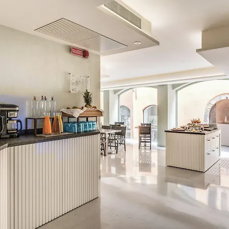 Plinius Lifestyle Hotel