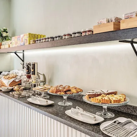 Plinius Lifestyle 4*