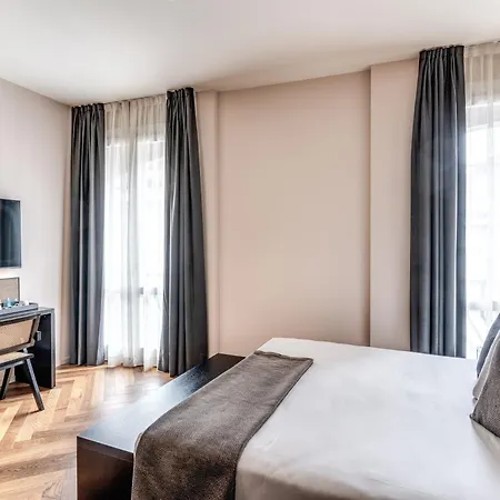 ホテル Plinius Lifestyle コモ