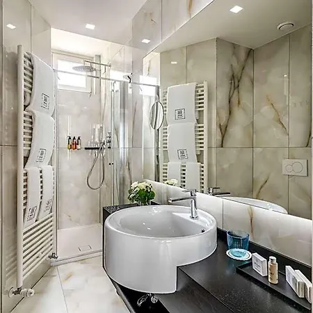 Otel Plinius Lifestyle
