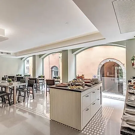 Plinius Lifestyle Otel