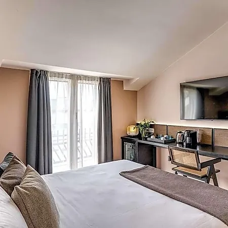 Plinius Lifestyle Otel Como