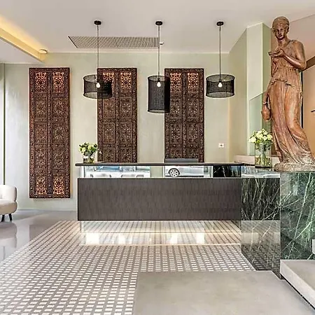 Plinius Lifestyle Otel 4*