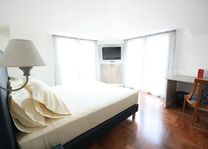 Plinius Lifestyle 4* Como