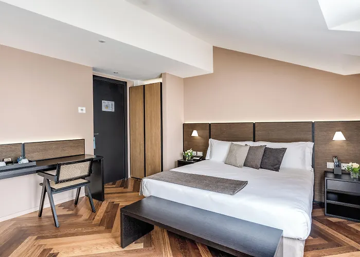 Plinius Lifestyle קומו